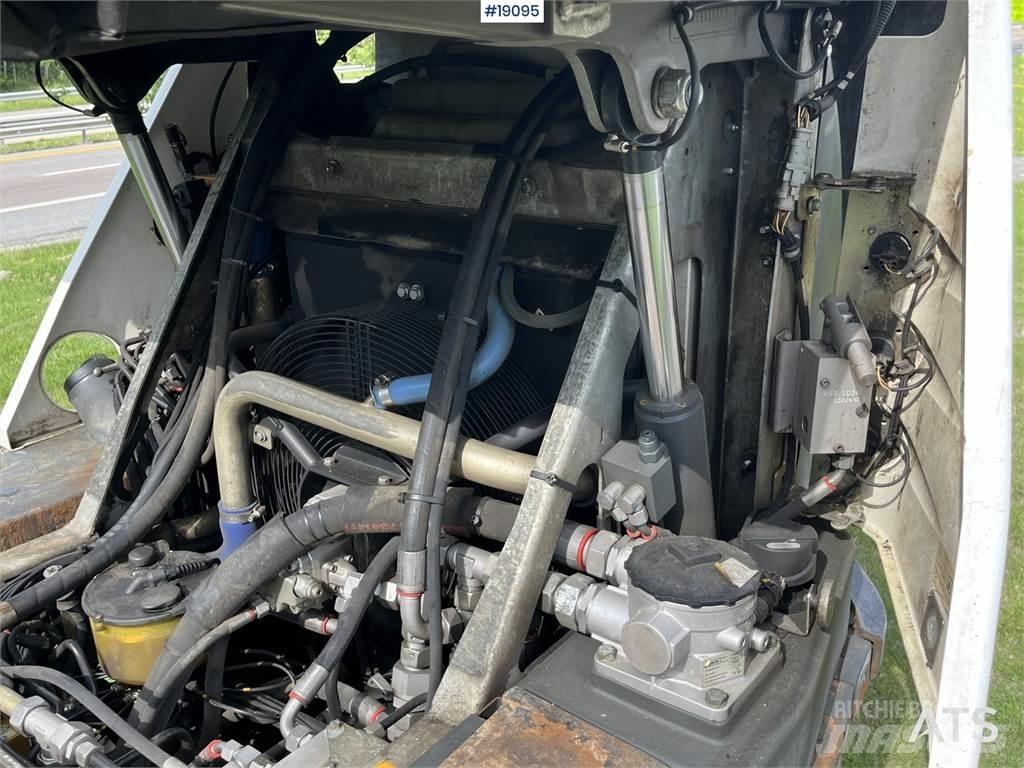 Schmidt Swingo 200+ Camion balayeur