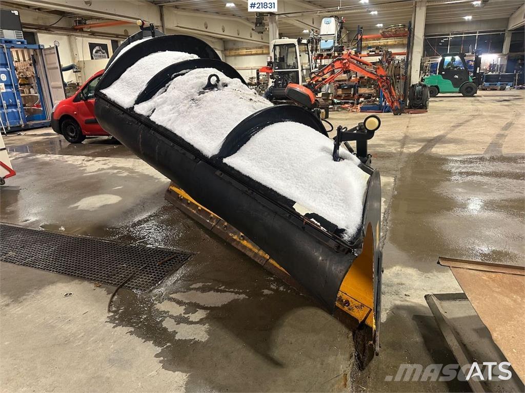 Tellefsdal D-plow Chasse neige