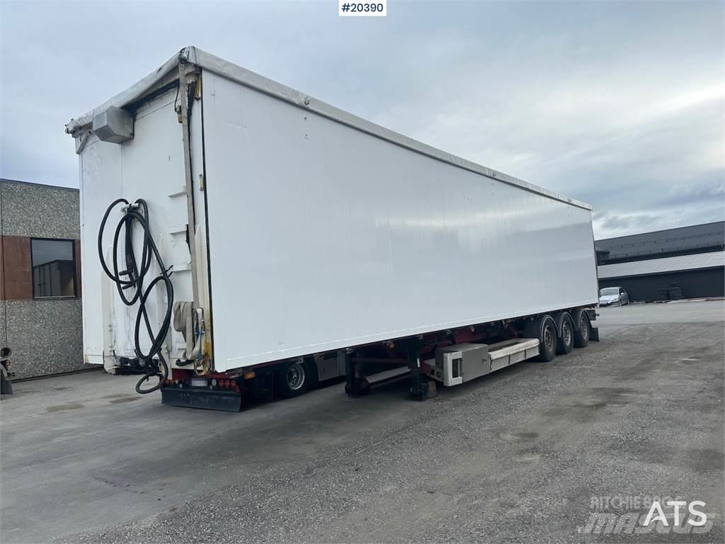 Vang 3 axle trailer Autre remorque
