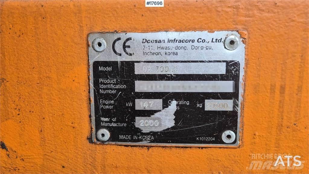 Doosan DX 300 LC Pelle sur chenilles