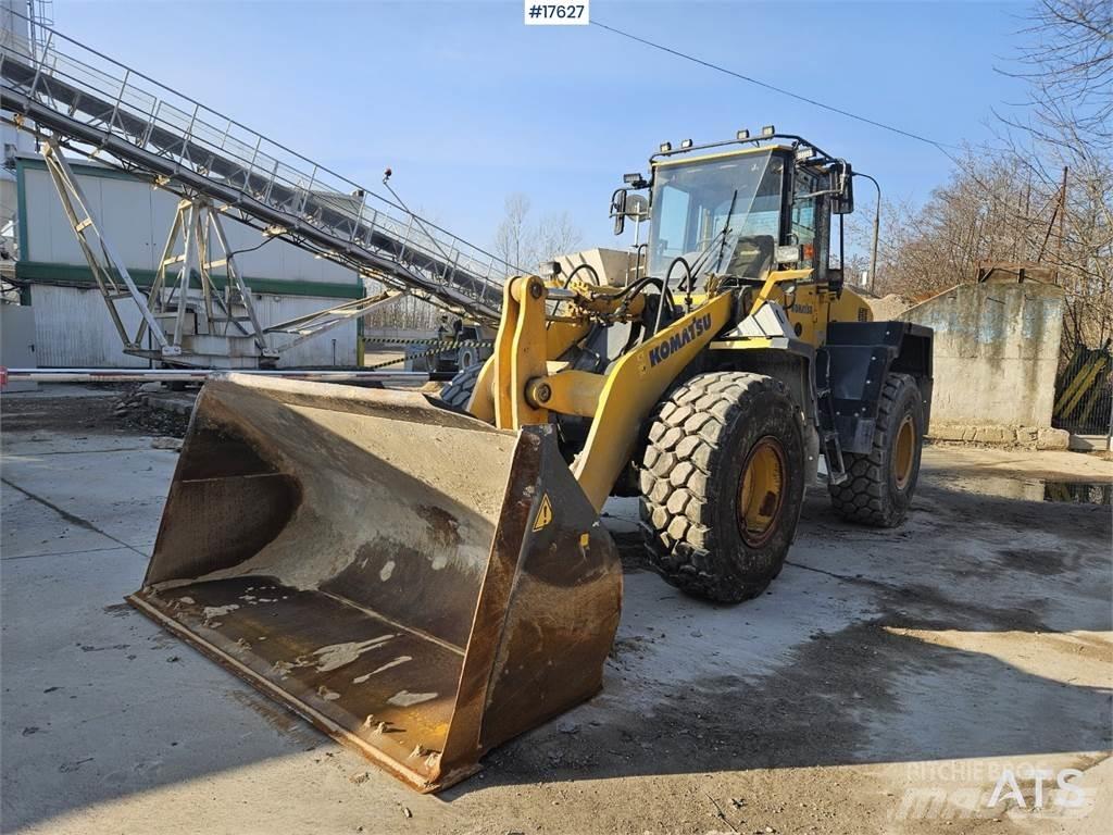 Komatsu WA 320-5 Chargeuse sur pneus