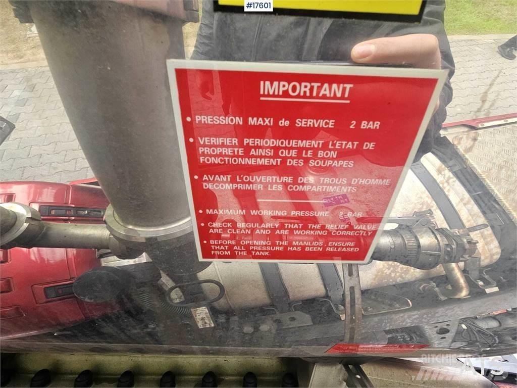 Magyar 6 Ms 2B6 07 Semi remorque citerne