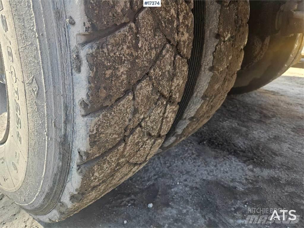 MAN 28.364 6x6 Camion benne