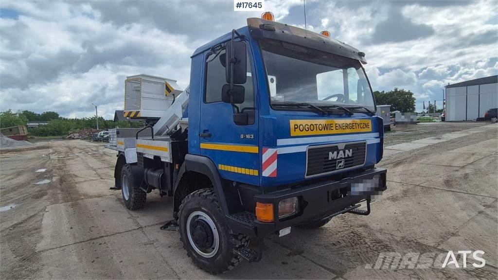 MAN 8.163 Camion plateau ridelle avec grue