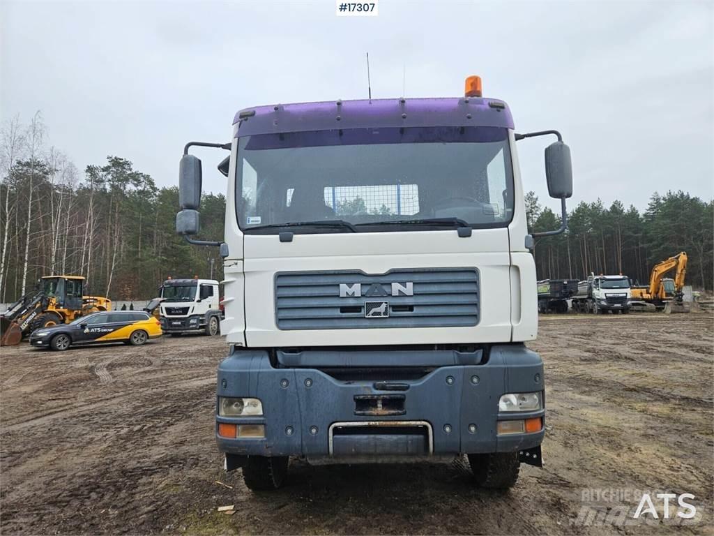 MAN TGA 26.410 Camion benne