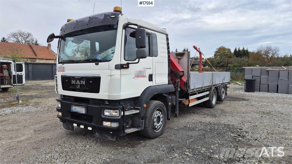 MAN TGM 26.340 Camion plateau ridelle avec grue