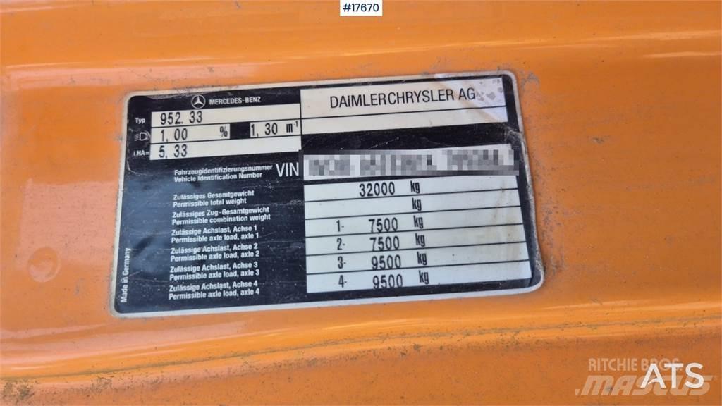 Mercedes-Benz 4140 Camion benne