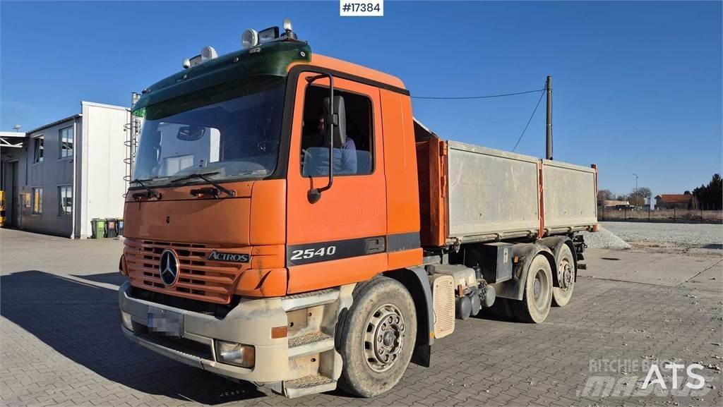 Mercedes-Benz Actros Camion benne