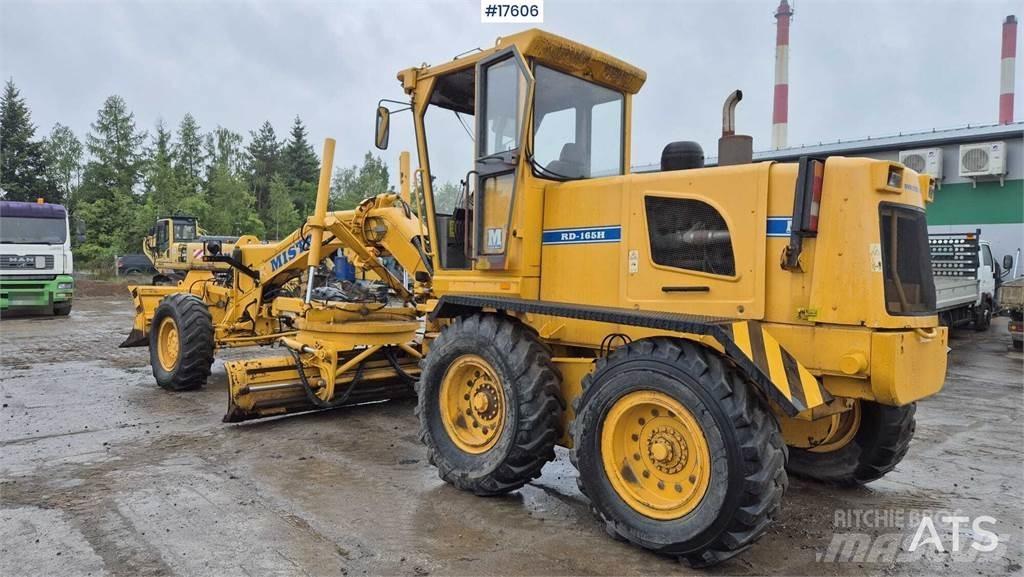  Miśta RD 165H Niveleuse