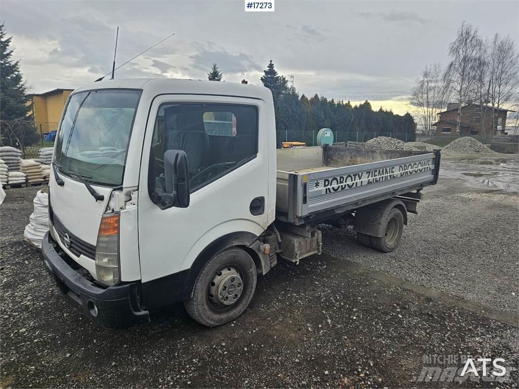 Nissan Cabstar Camion benne