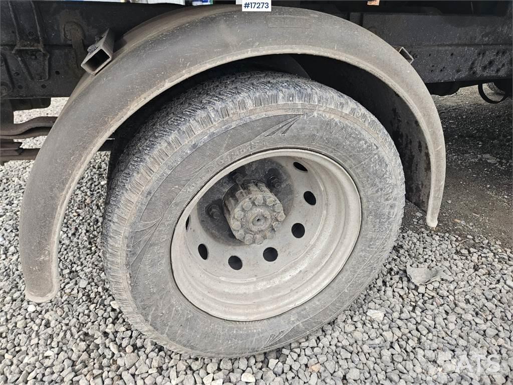 Nissan Cabstar Camion benne