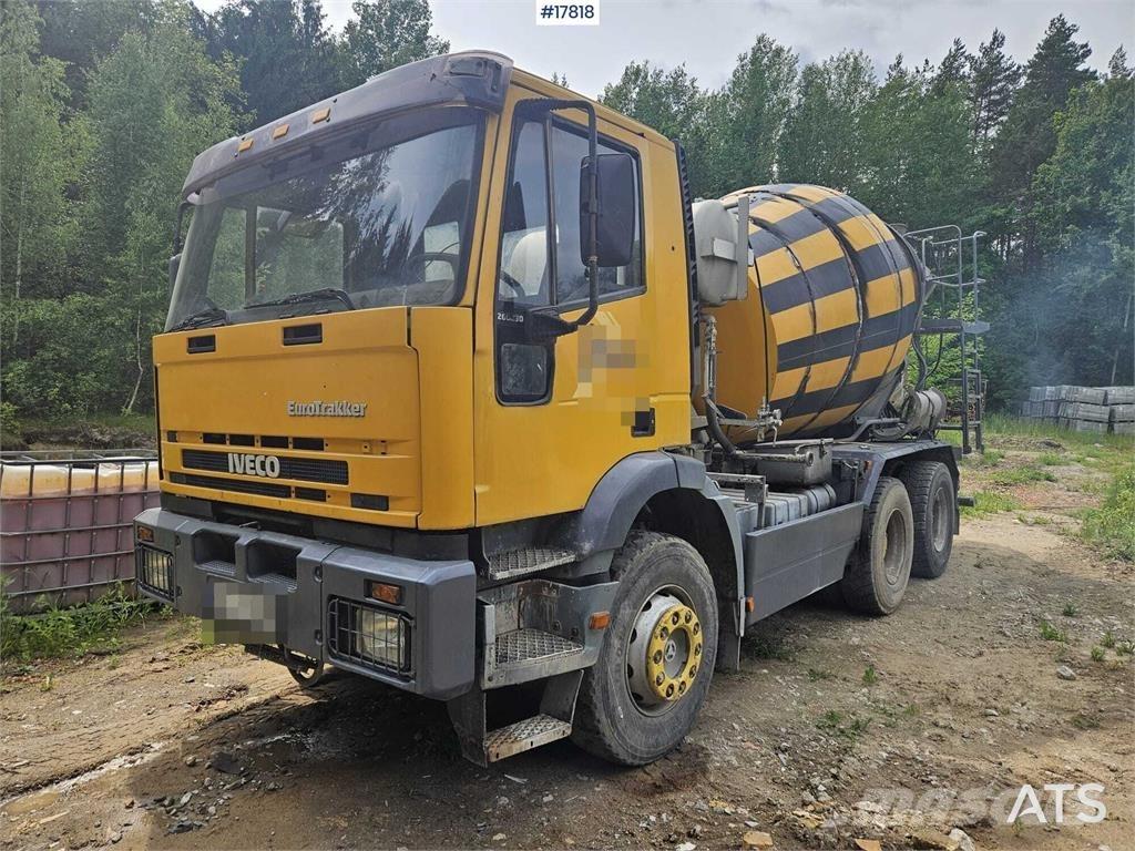 Renault 260 EH Camion malaxeur