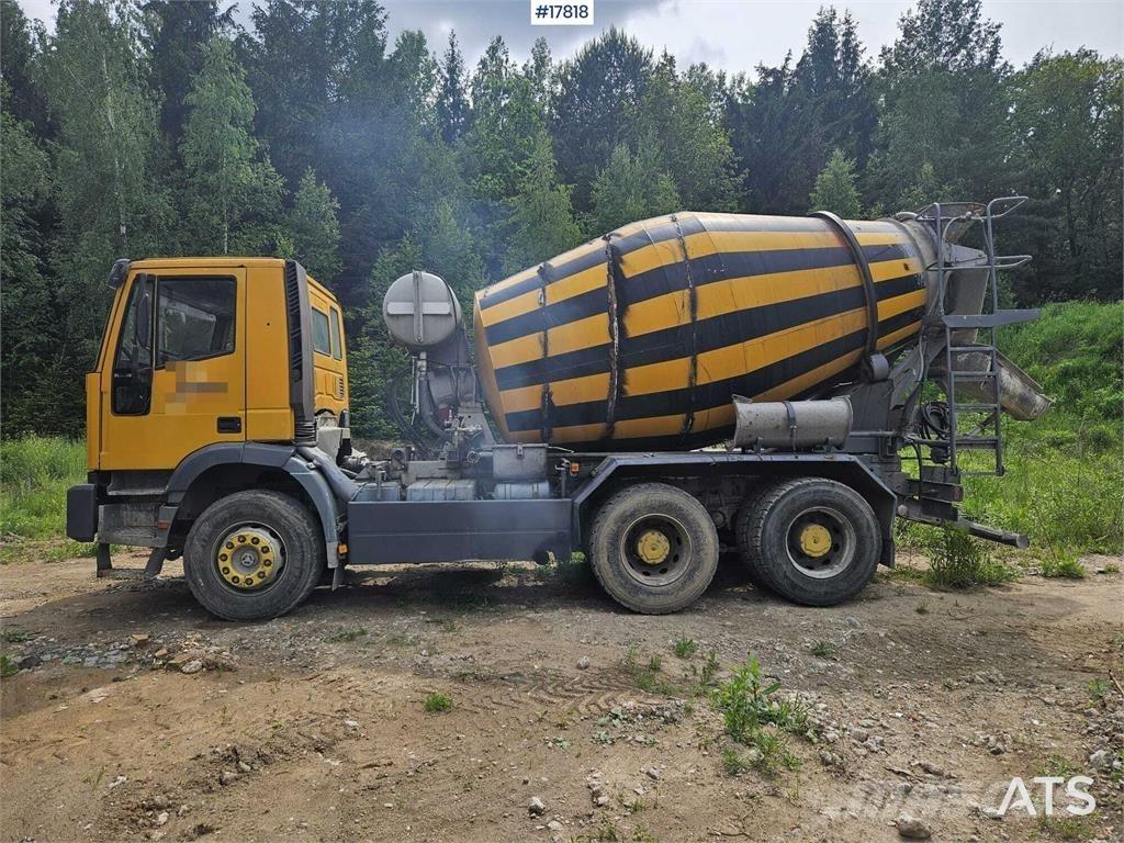 Renault 260 EH Camion malaxeur
