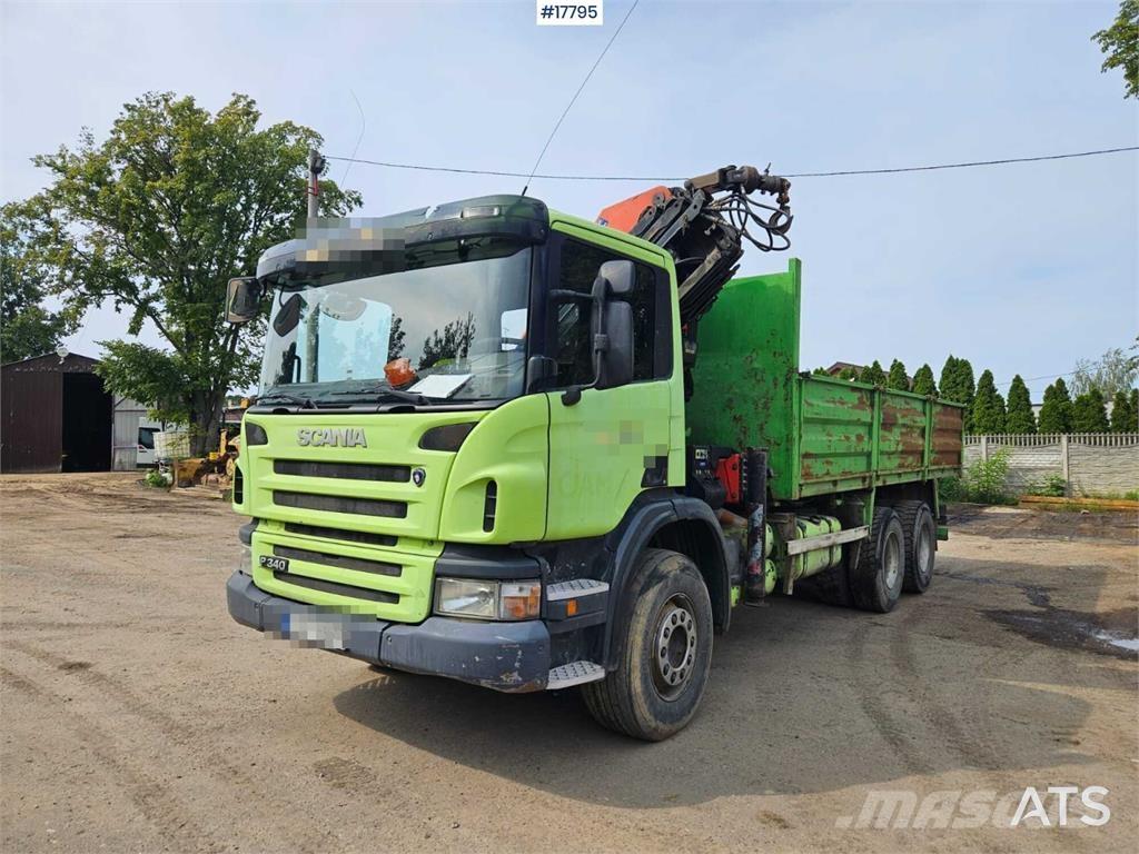 Scania P 340 Camion plateau ridelle avec grue