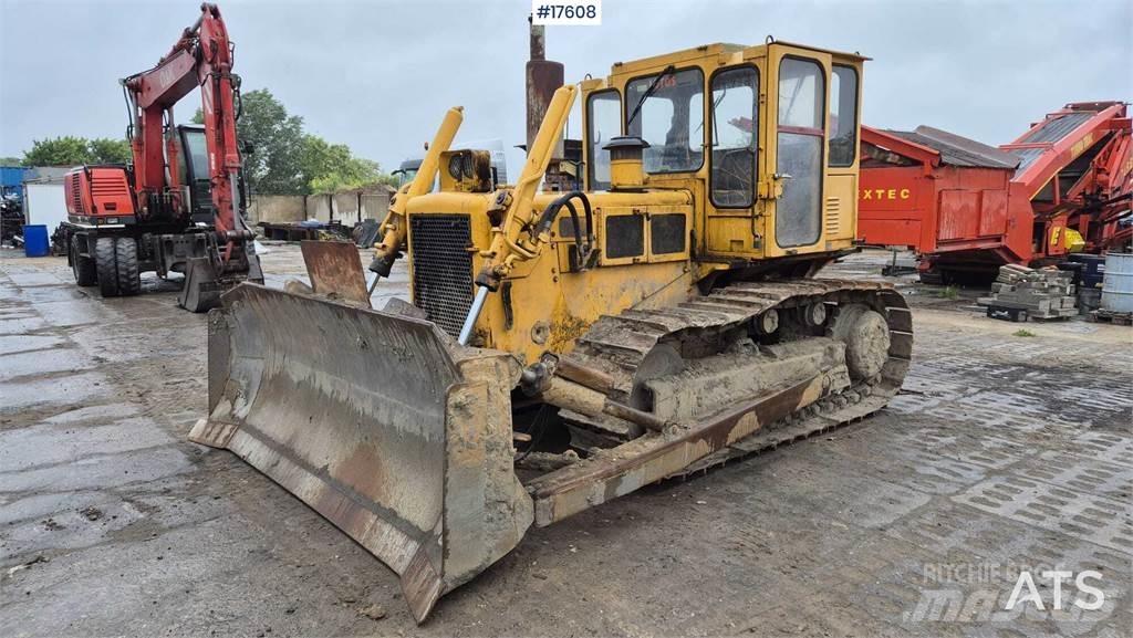 Stalowa Wola SG 15 Bouteurs sur chenilles