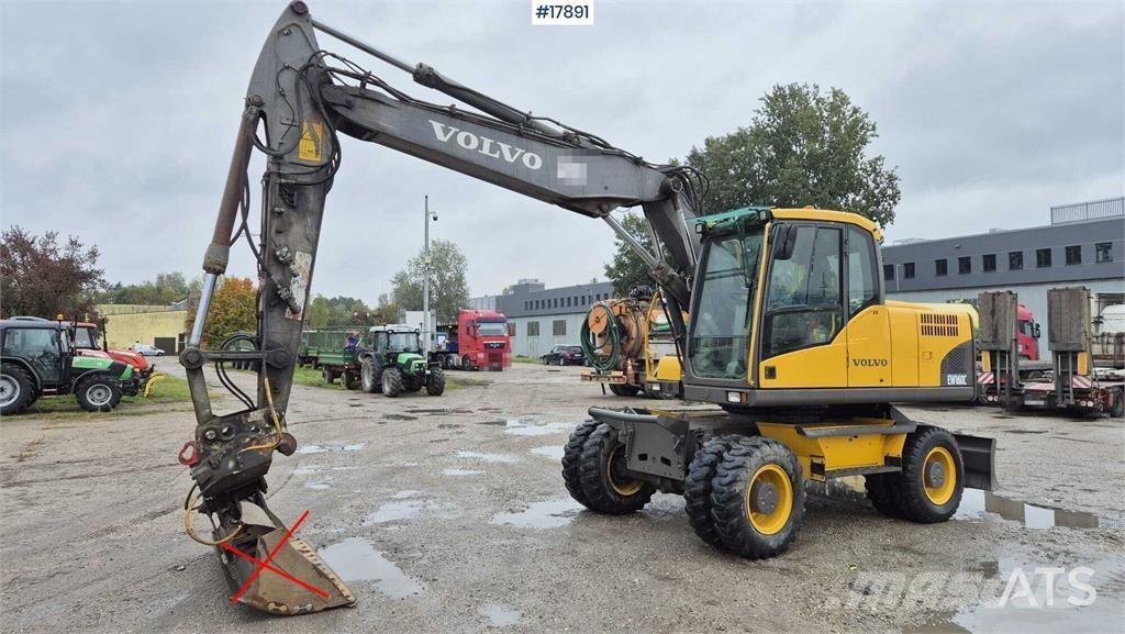 Volvo EW 160C Pelle sur pneus