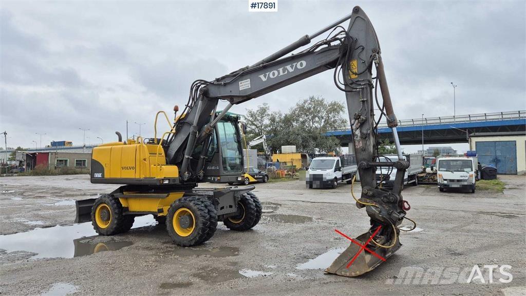 Volvo EW 160C Pelle sur pneus
