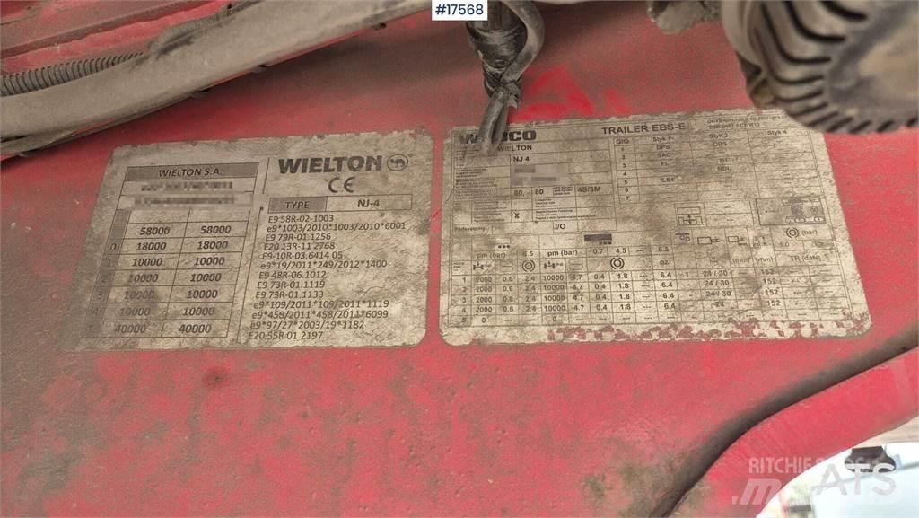 Wielton NJ 4 Semi remorque surbaissée