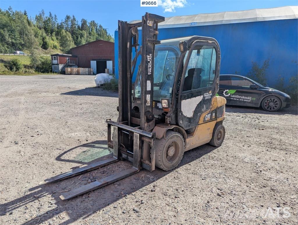 CAT DP30N Chariots diesel