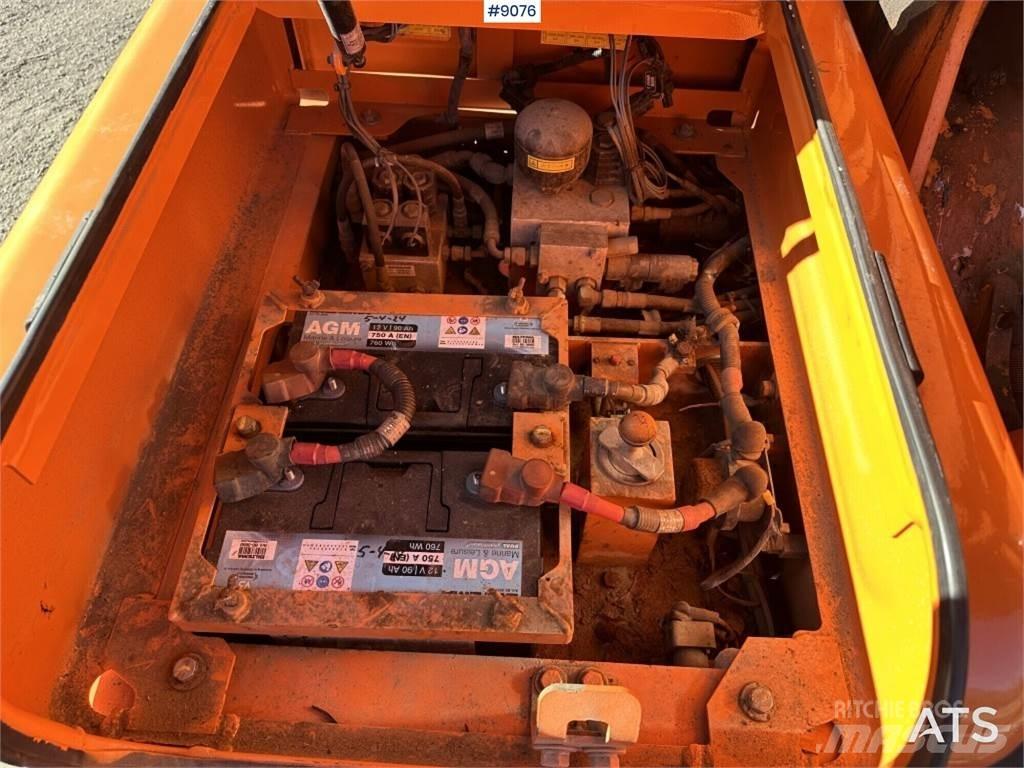 Doosan DX140W Pelle sur pneus