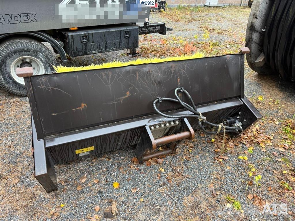 Engcon SOP-SR1800-S60 Balayeuse / Autolaveuse