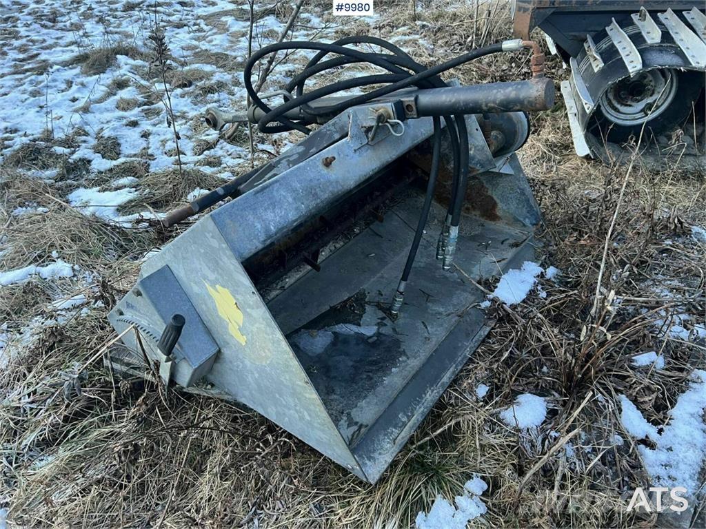 Fjärås 250-1100 Sableuse et saleuse