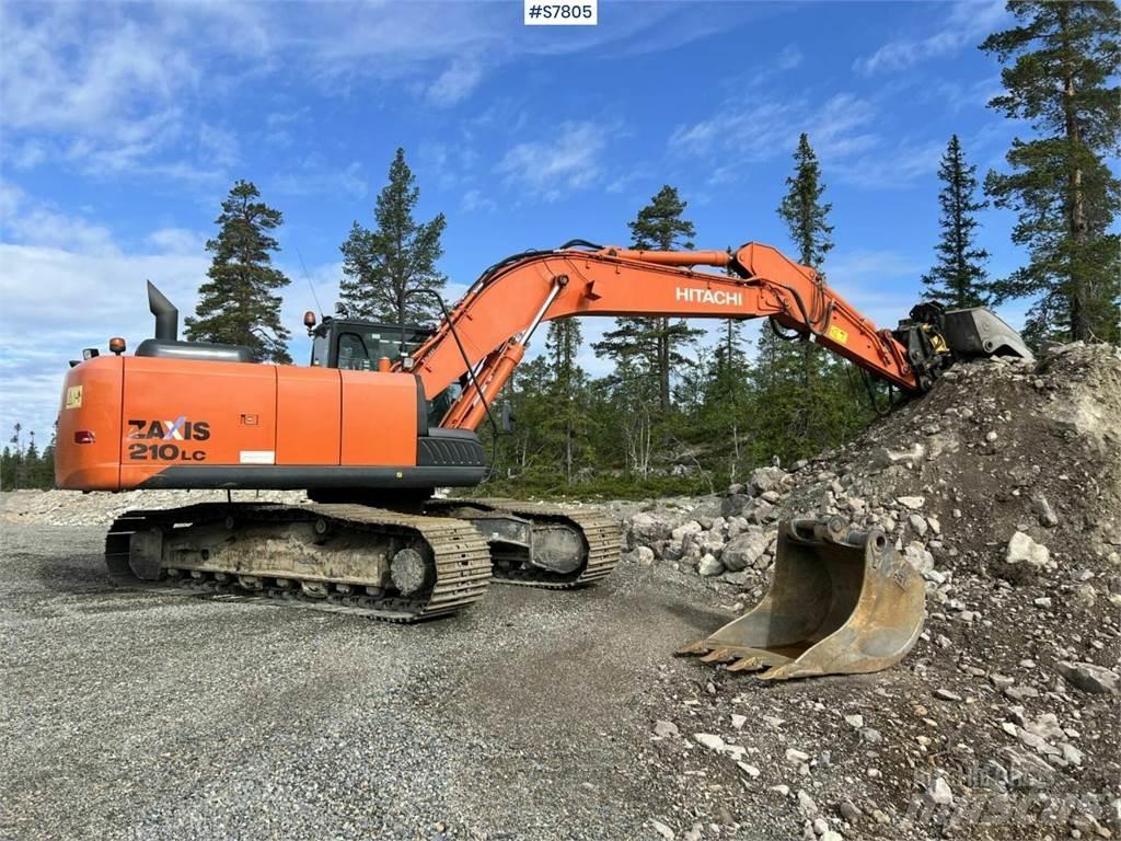Hitachi ZX210LC-5B Pelle sur chenilles