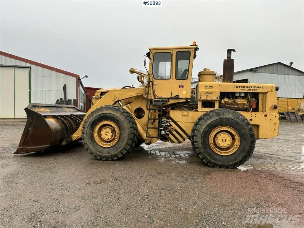 Hough H90E Chargeuse sur pneus