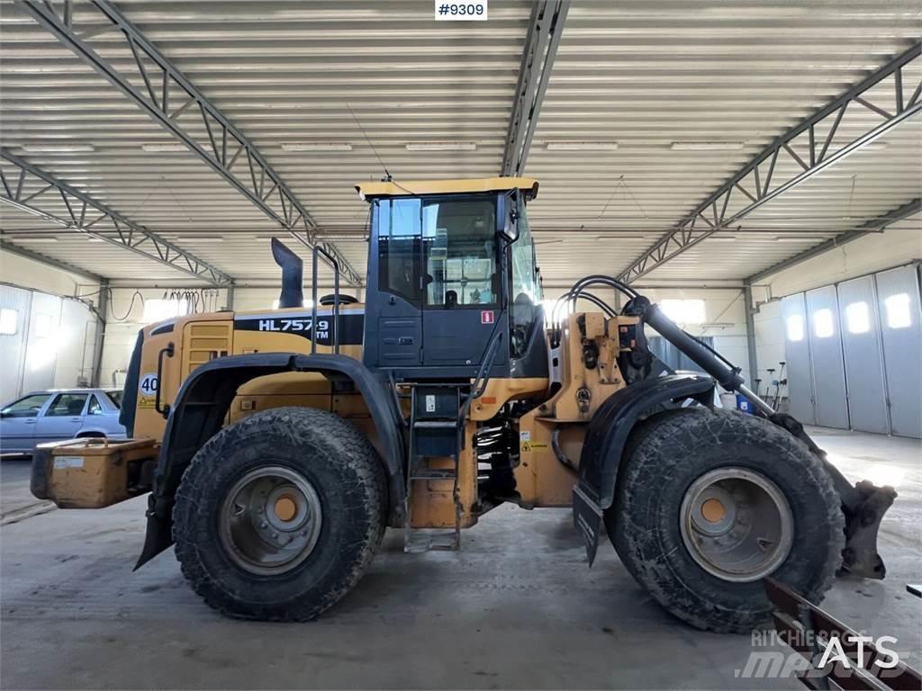 Hyundai HL757TM-9 Bouteurs sur roues