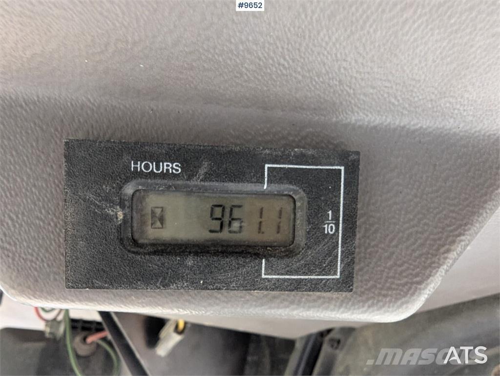 JCB 160  Chargeuse sur pneus
