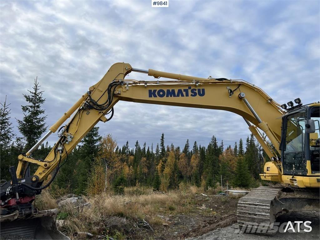 Komatsu HB 215 LC-2 Pelle sur chenilles