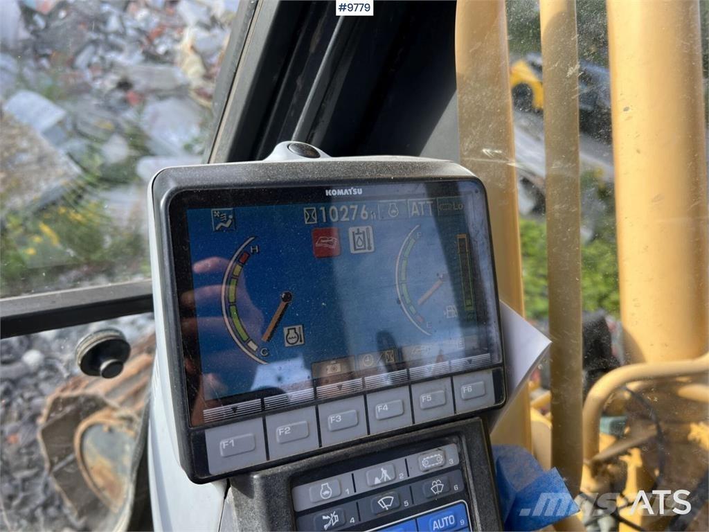 Komatsu PC210LC-8 Pelle sur chenilles