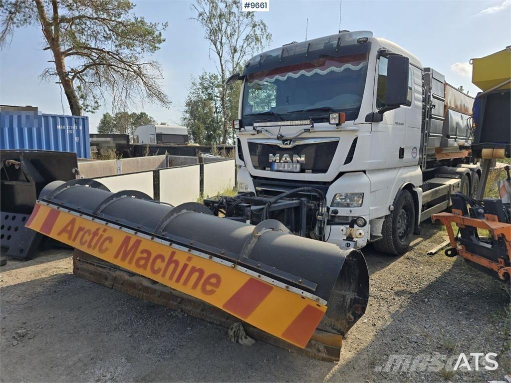 MAN TGX 25.500 Camion ampliroll