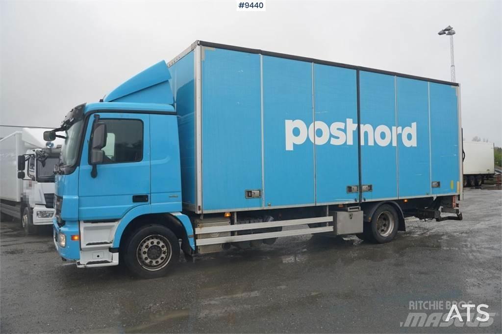 Mercedes-Benz Actros Camion Fourgon