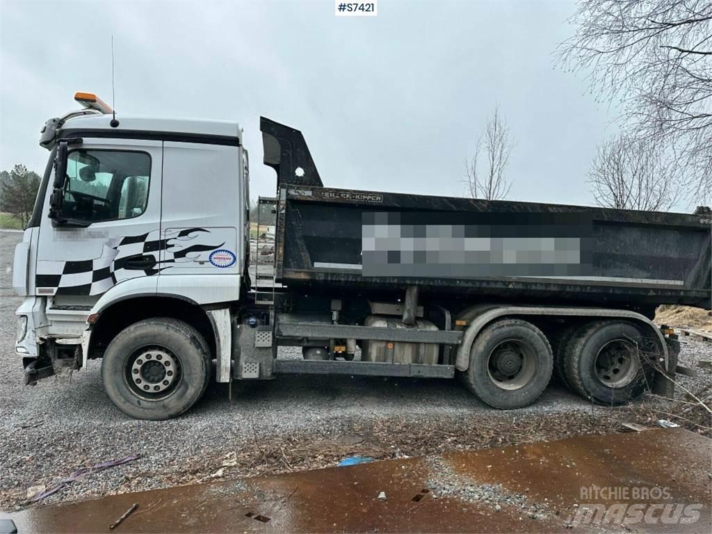 Mercedes-Benz Arocs Camion benne