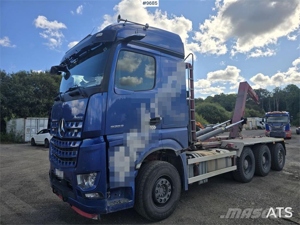 Mercedes-Benz Arocs Camion ampliroll
