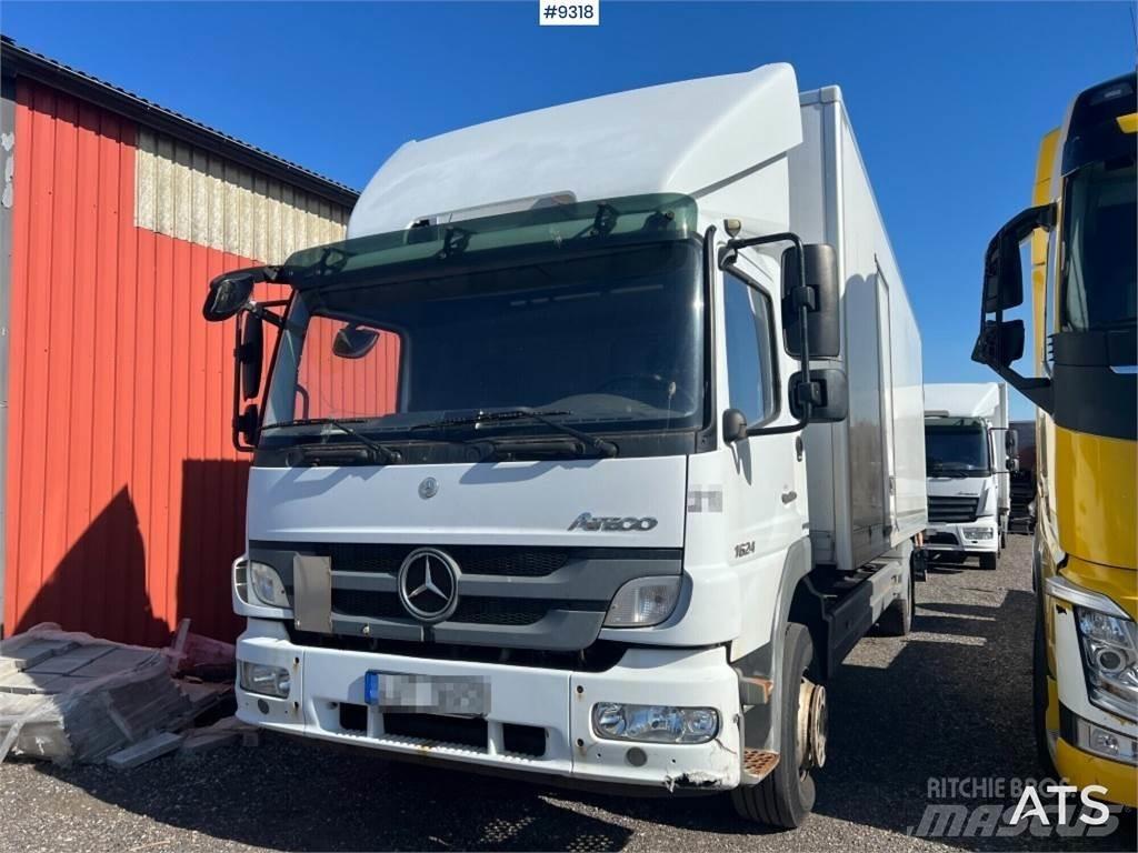 Mercedes-Benz ATEGO Camion Fourgon