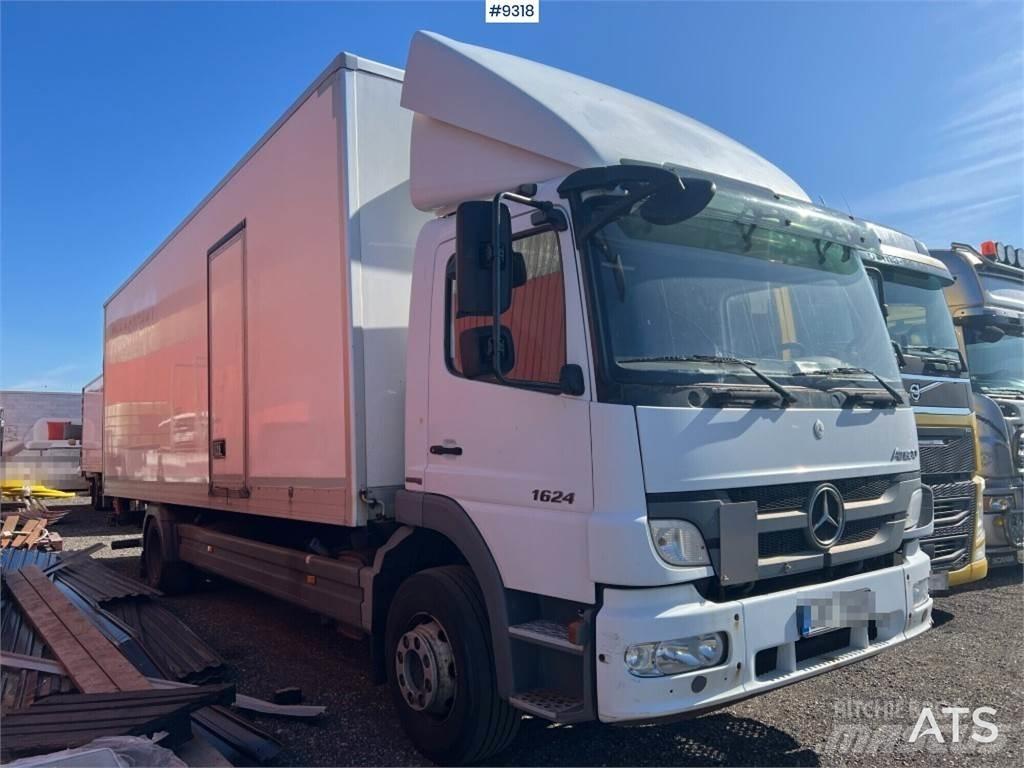 Mercedes-Benz ATEGO Camion Fourgon