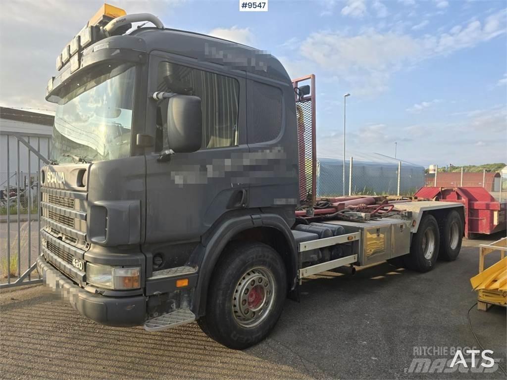 Scania P124 Camion ampliroll