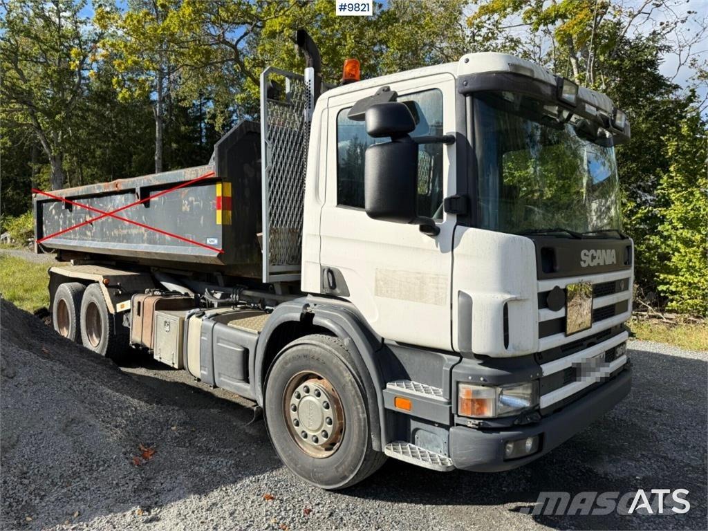 Scania P124GB Camion ampliroll