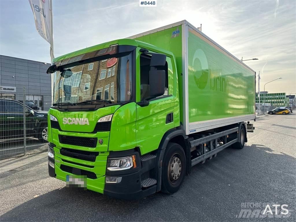 Scania P280B4X2NB Camion Fourgon