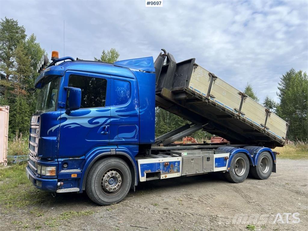 Scania R124GB6X4NB470 Camion ampliroll