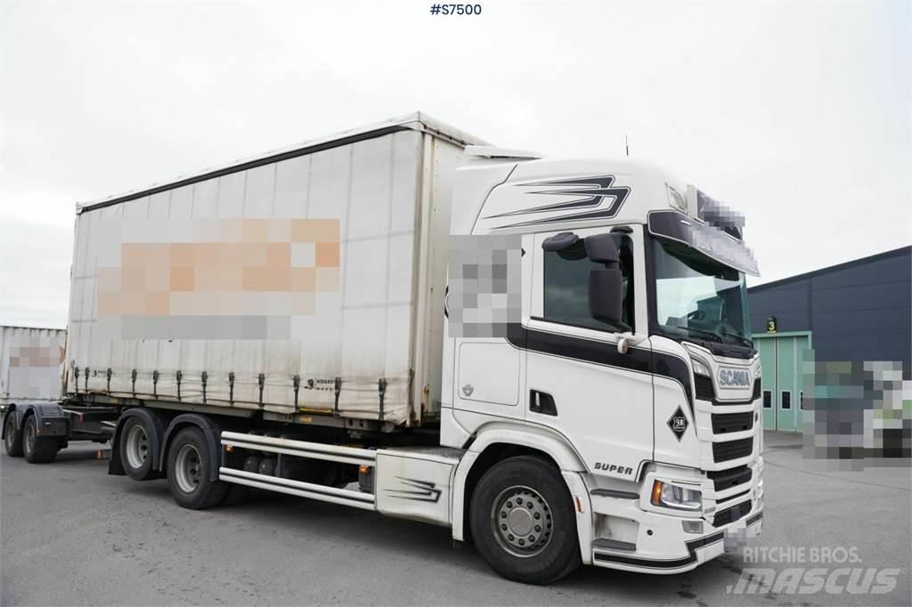 Scania R580 Camion Fourgon