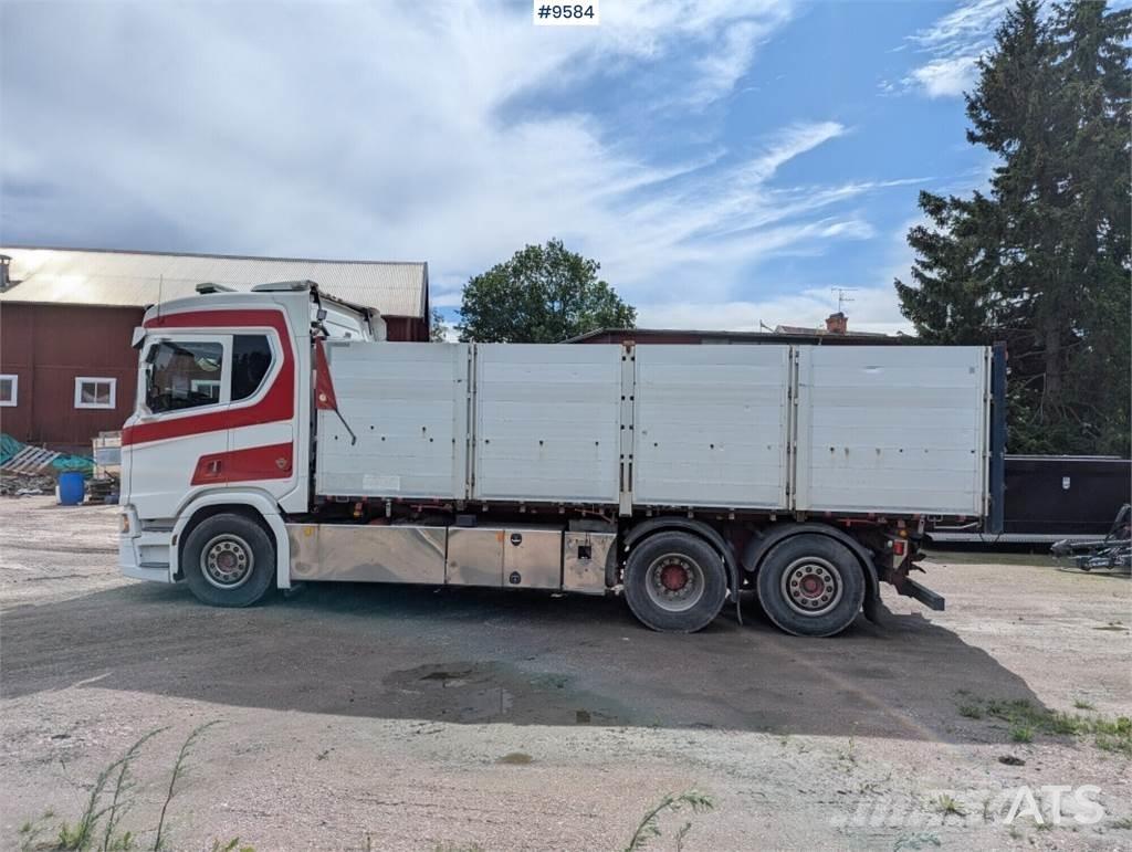 Scania R580 6X2 Camion Fourgon