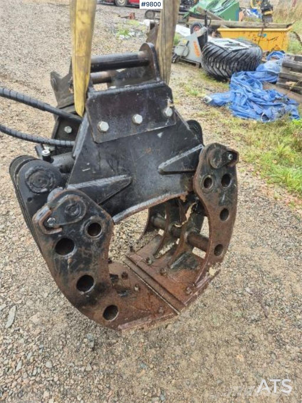 SE Equipment SES 20 Pelle rétro arrière