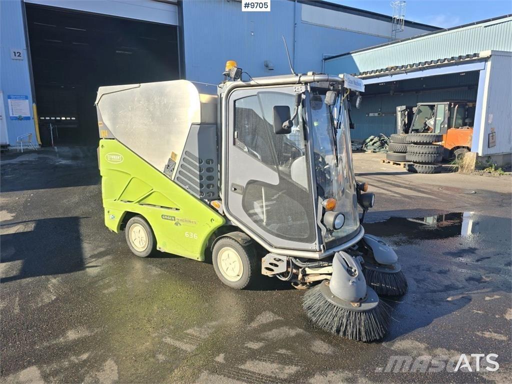 Tennant 636 Camion balayeur