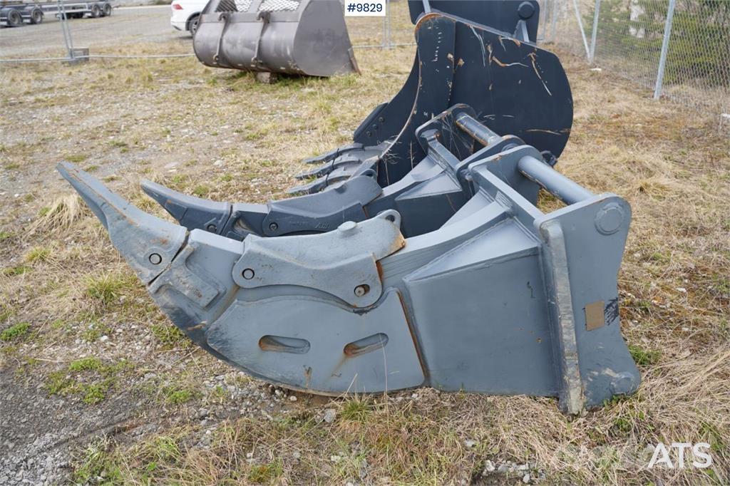  TOBA Tjälkrok S80 Scarificateur