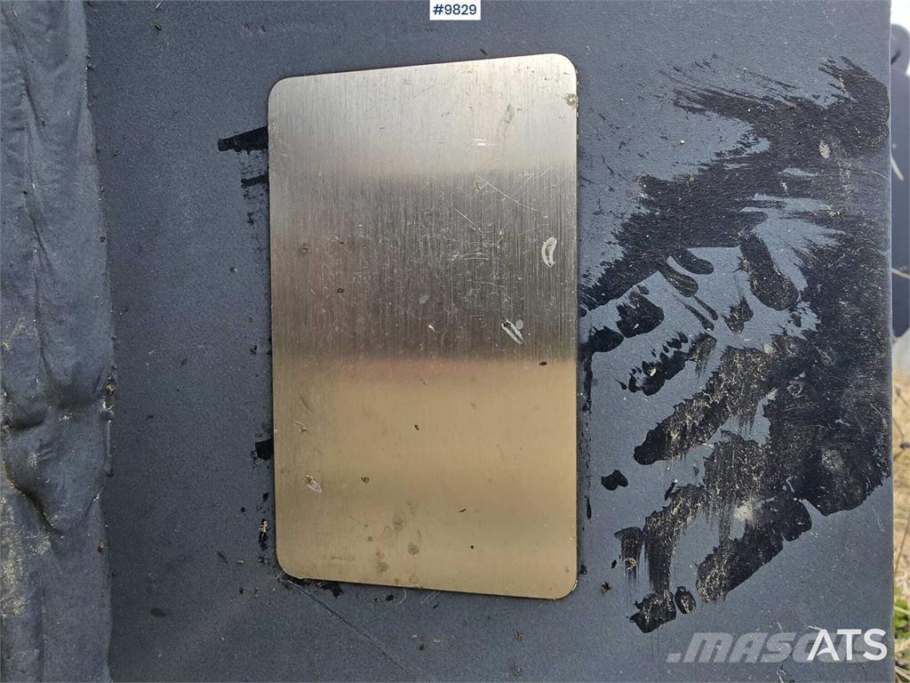  TOBA Tjälkrok S80 Scarificateur