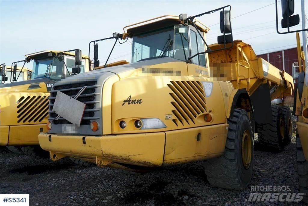 Volvo A35D 6x6 Tombereau articulé