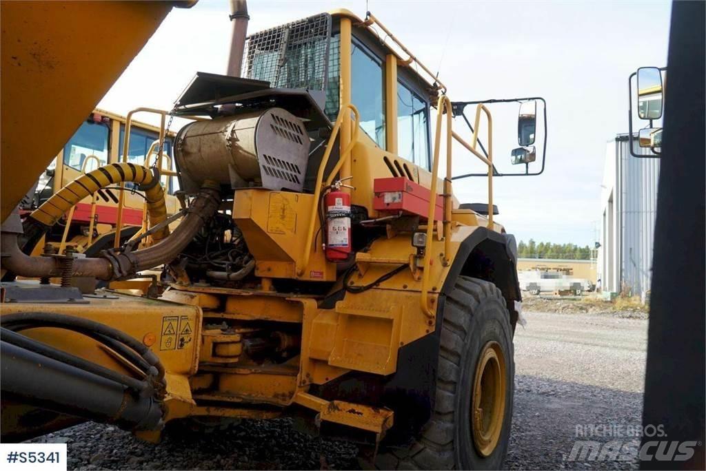 Volvo A35D 6x6 Tombereau articulé
